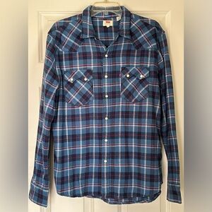 Levi’s Flannel Shirt in XL